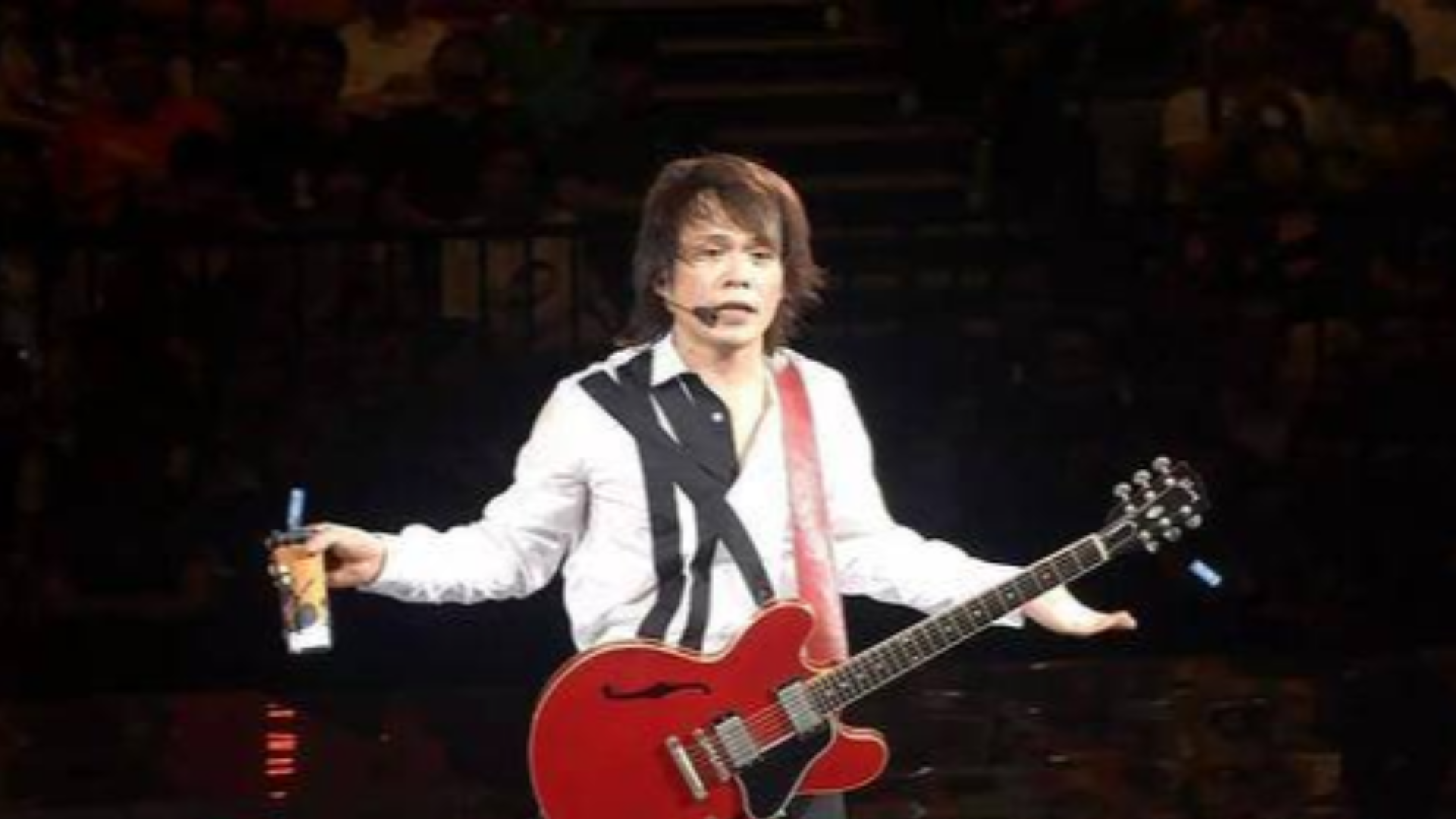 倦鸟推荐之演唱会自带风冷的男人